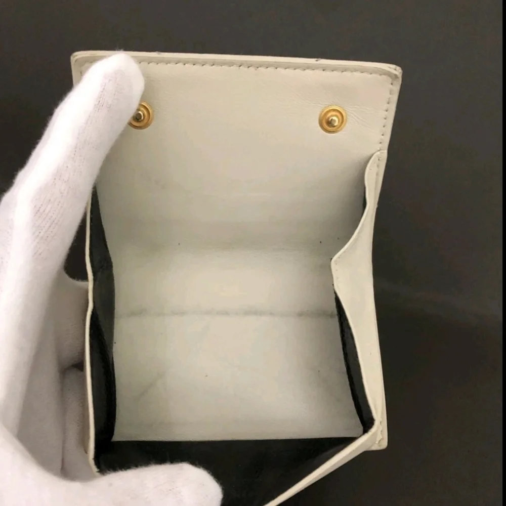 Yves Saint Laurent White Compact trifold wallet - Picture 7 of 8
